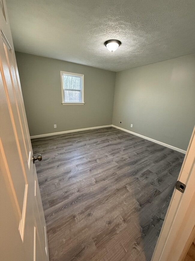 1659 Harrison Ave in Salem, OH - Building Photo - Building Photo