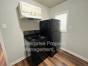 677 Buntyn St in Memphis, TN - Building Photo - Building Photo