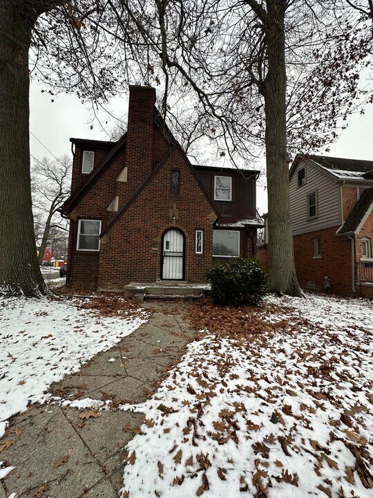 4803 Courville St in Detroit, MI - Building Photo