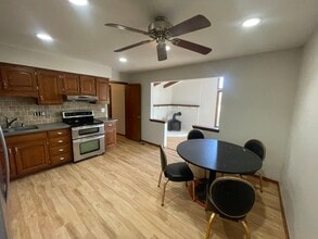 12220 Jerome Road in Plain City, OH - Foto de edificio - Building Photo