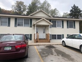 3793 Vale Dr, Unit 3793 Vale Dr in Traverse City, MI - Building Photo