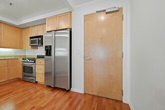 2001 McAllister St in San Francisco, CA - Building Photo - Building Photo