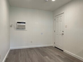 229 Neyland St in Houston, TX - Building Photo - Building Photo