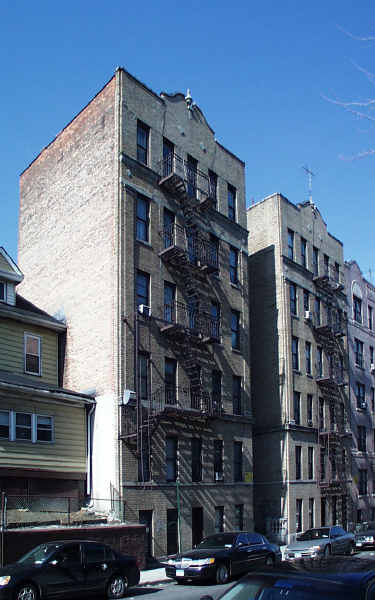 2315 Andrews Ave in Bronx, NY - Foto de edificio