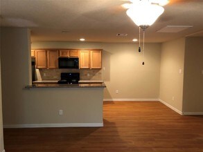 16972 W Ivanhoe St in Montgomery, TX - Building Photo - Building Photo