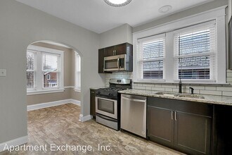 7725 Brookline Terrace in Richmond Heights, MO - Building Photo - Building Photo