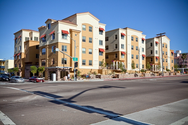 The Granada On Hardy in San Diego, CA - Building Photo - Building Photo