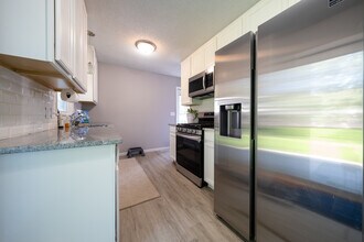 8521 Nicollet Ave in Bloomington, MN - Building Photo - Building Photo