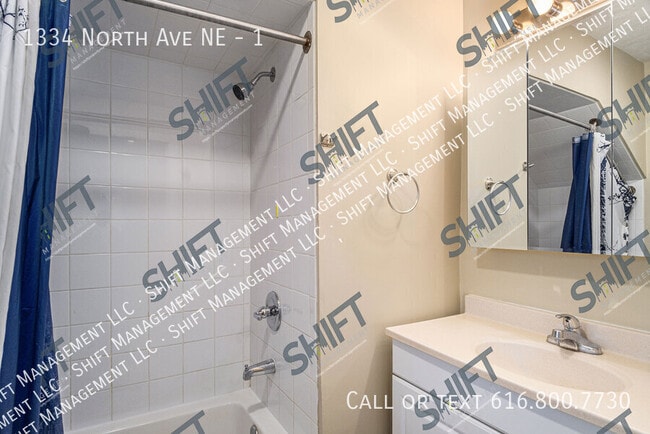 1334 North Ave NE in Grand Rapids, MI - Building Photo - Building Photo