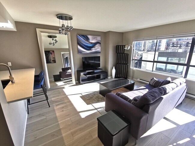 410-1060 Alberni St in Vancouver, BC - Building Photo - Building Photo