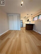 5 Fisher Crescent in Hamilton, ON - Building Photo - Building Photo