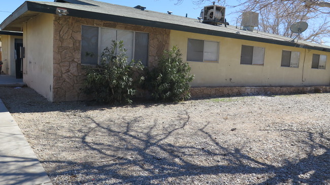 18241 Larkspur Rd in Adelanto, CA - Building Photo - Other