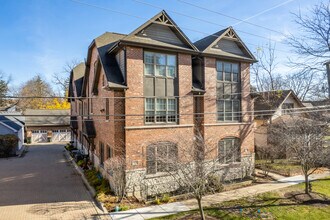 Brockway Place in Palatine, IL - Building Photo - Building Photo