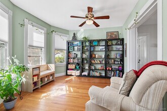 218 Alden Ave in New Haven, CT - Building Photo - Building Photo