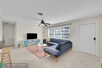 1029 SE 14th St in Deerfield Beach, FL - Building Photo - Building Photo