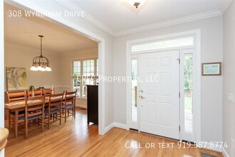 308 Wyndham Dr in Chapel Hill, NC - Building Photo - Building Photo