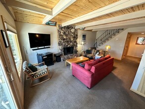 1150 Lindberg Ave in South Lake Tahoe, CA - Building Photo - Building Photo