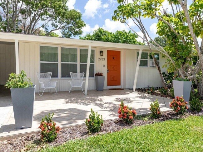 2933 Michigan St in Sarasota, FL - Building Photo - Building Photo