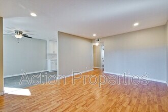 255 S Rengstorff Ave in Mountain View, CA - Building Photo - Building Photo