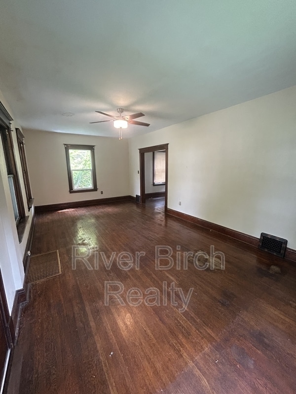 property at 617 S Douglas Ave