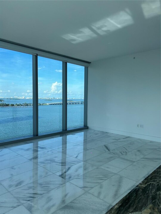 700 NE 26th Ter, Unit 1506 in Miami, FL - Building Photo