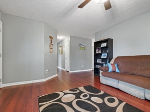 793 Summer Hill Ln in La Vergne, TN - Building Photo - Building Photo