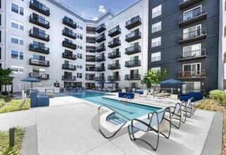 MAA Hue in Raleigh, NC - Foto de edificio - Building Photo