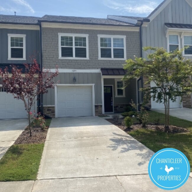property at 2022 Chipley Dr