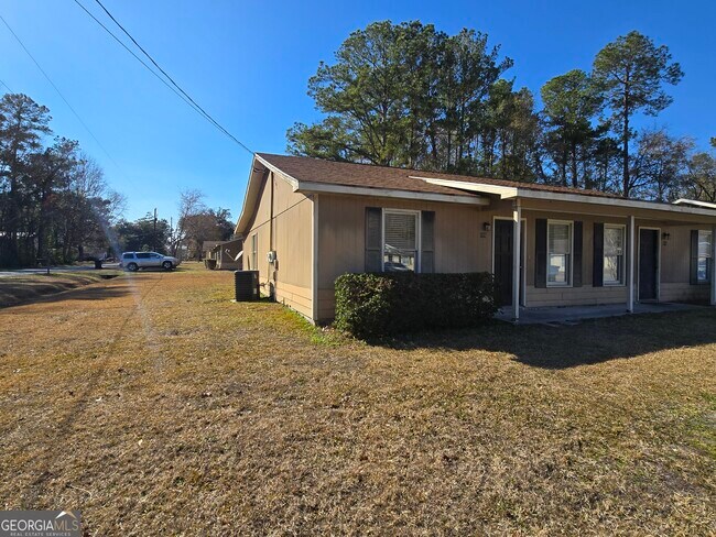 416 S Ashley St in Kingsland, GA - Building Photo - Building Photo