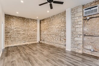 226 E Illinois St in Lemont, IL - Building Photo - Building Photo