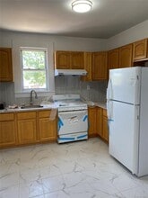 22-14 124th St in Queens, NY - Building Photo - Building Photo
