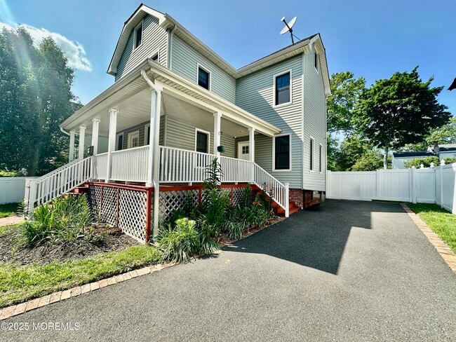 913 Fifth Ave in Asbury Park, NJ - Building Photo - Building Photo