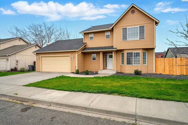 1805 W 24th Ave in Kennewick, WA - Building Photo - Building Photo