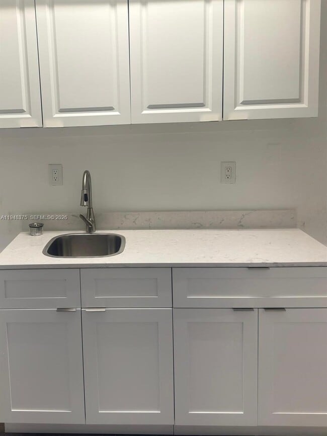 property at 1844 Taft St