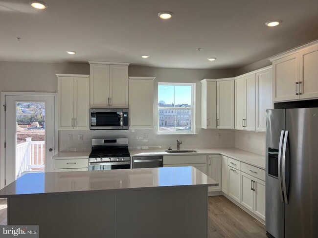 property at 74 Continental Wy