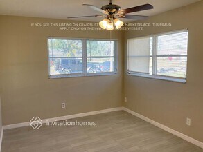138 SW 48th Terrace in Cape Coral, FL - Foto de edificio - Building Photo