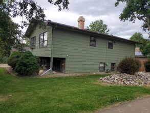 801 Timber Ln in Fort Collins, CO - Building Photo - Building Photo