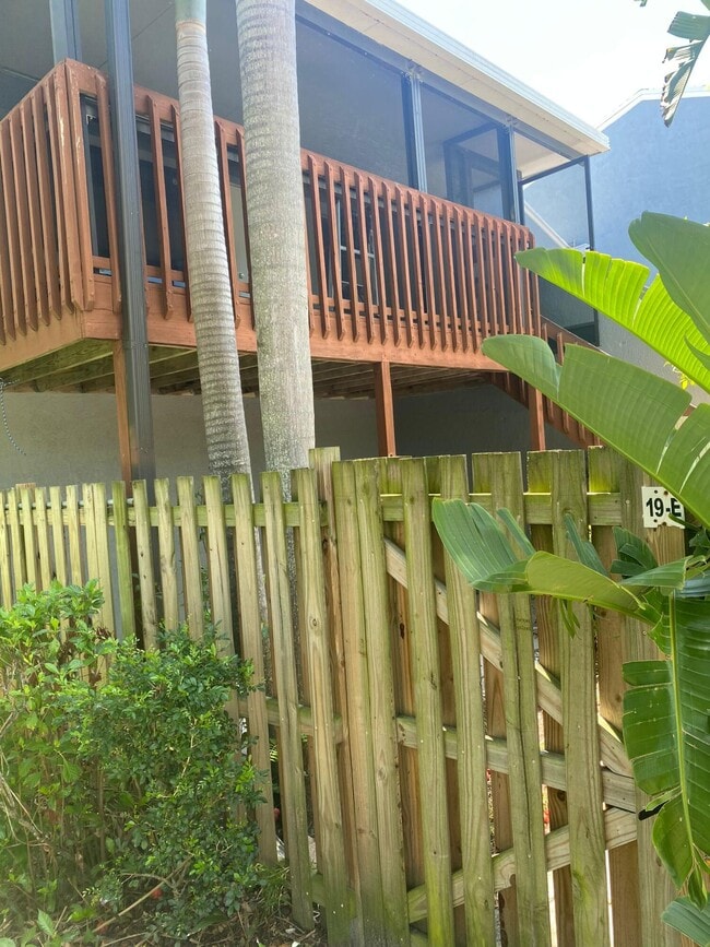 property at 19 Crossings Cir