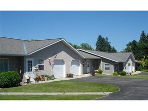 1709 Sheridan Ave in Montevideo, MN - Building Photo - Building Photo