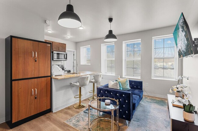 property at 1800 W Bethune St