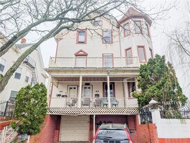 53 Bancroft St in Providence, RI - Building Photo