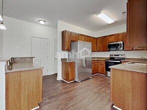 10510 Glenmeade Rd in Cornelius, NC - Building Photo - Building Photo