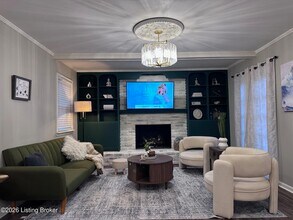 305 Moser Rd in Louisville, KY - Building Photo - Building Photo