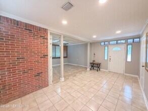 6723 Cherbourg Ave S in Jacksonville, FL - Building Photo - Building Photo