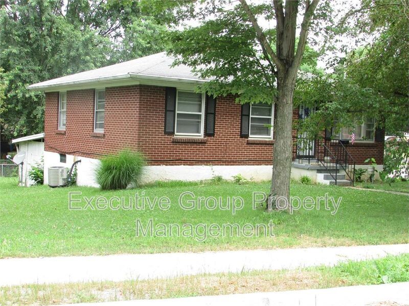 418 Sycamore St in Elizabethtown, KY - Building Photo