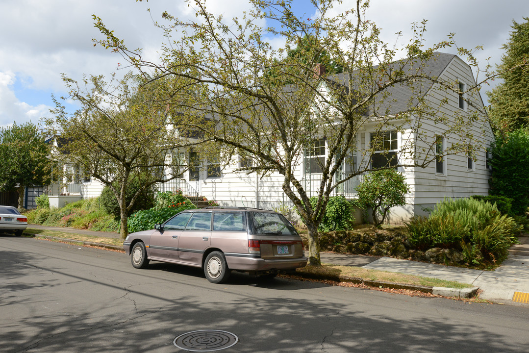 723 NE 31st Ave in Portland, OR - Foto de edificio