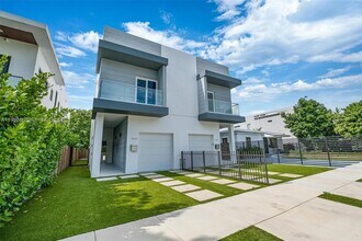 3142 Carter St in Miami, FL - Building Photo - Building Photo