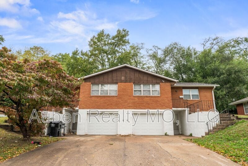 1206-1208 N Cottage Ave in Independence, MO - Building Photo