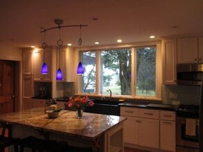 14262 Shore Dr in Harborton, VA - Building Photo - Building Photo