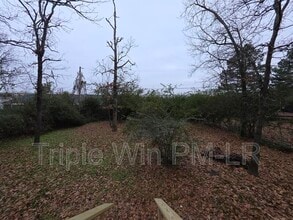 28 Helen Dr in Sherwood, AR - Foto de edificio - Building Photo